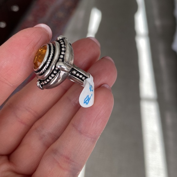 Topaz ring - Picture 3 of 4